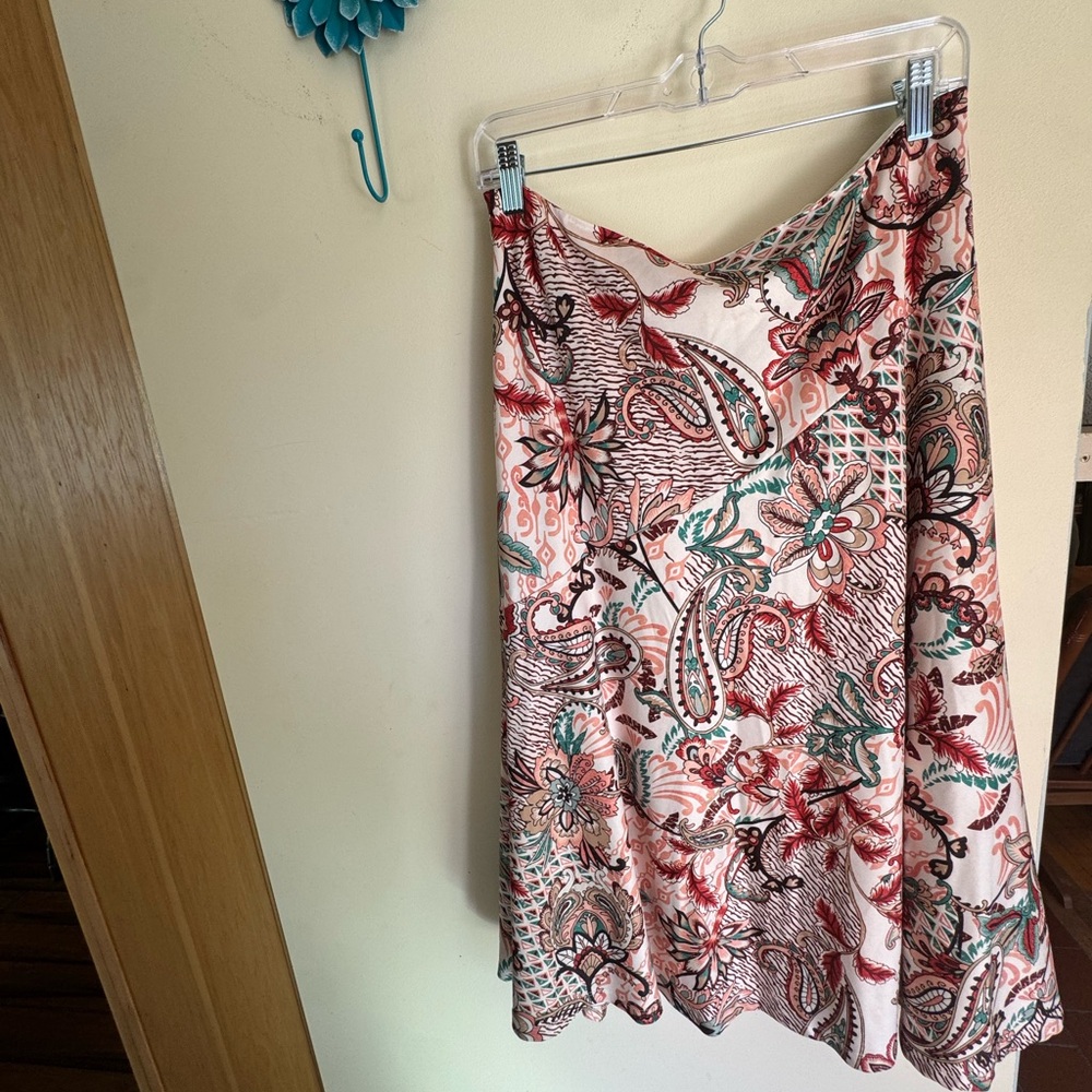 Vintage Tahari ASL Paisley Floral A-Line Skirt in Pink, Teal and Burgundy